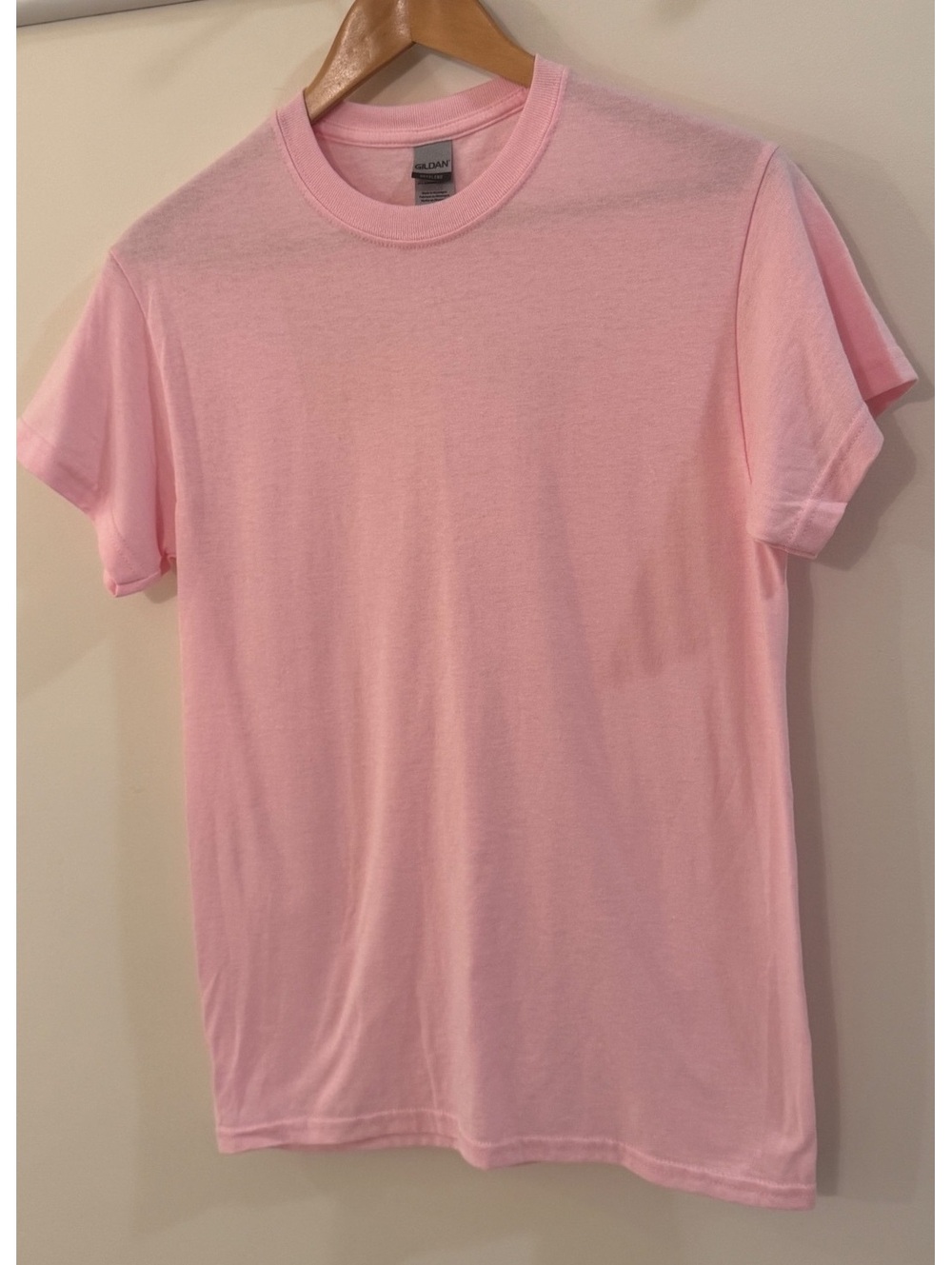 Gildan DryBlend Pink Short Sleeve T-Shirt Size Small